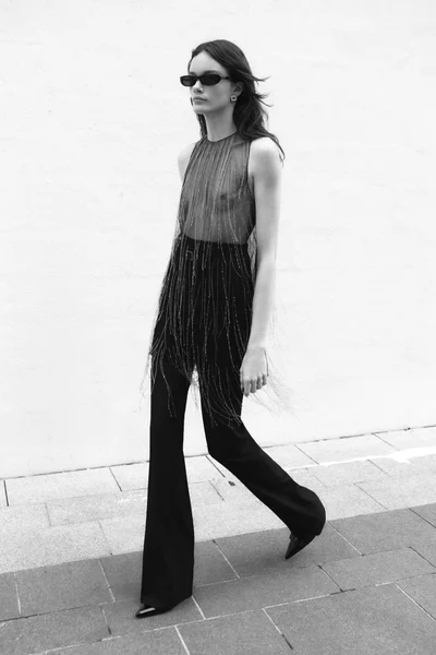 Look 50
